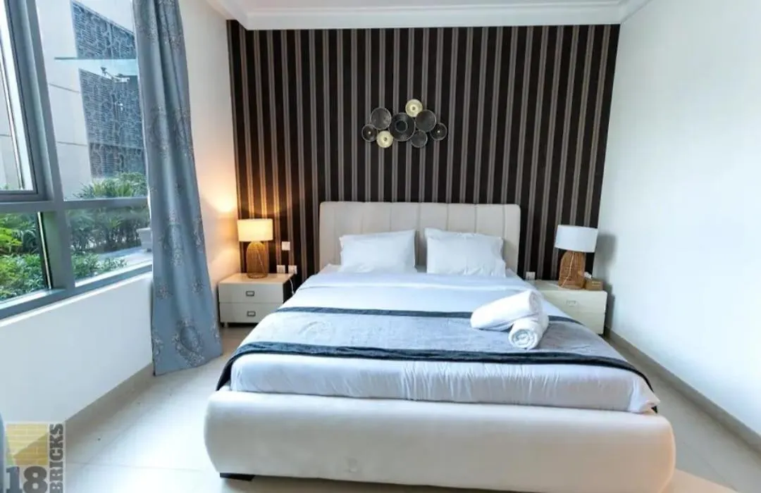 Luxury Spacious 1 Bedroom In Creek Residence Dubai Apartment