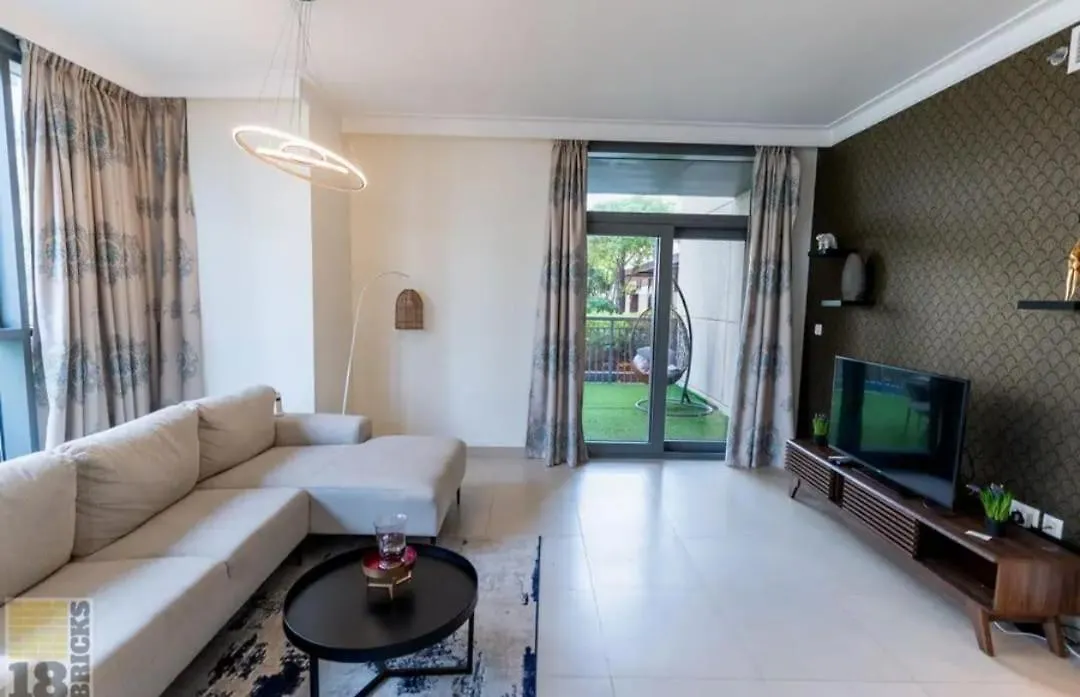 Apartment Luxury Spacious 1 Bedroom In Creek Residence Dubai United Arab Emirates